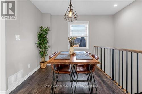 29 Montrose Avenue, Hamilton, ON - Indoor