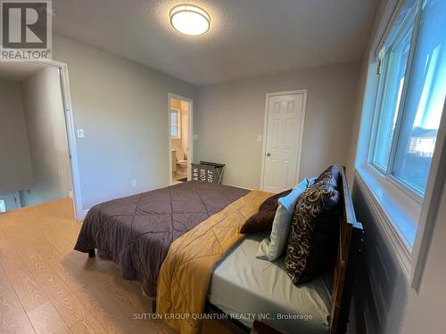 Upper - 239 Brisdale Drive, Brampton, ON - Indoor Photo Showing Bedroom