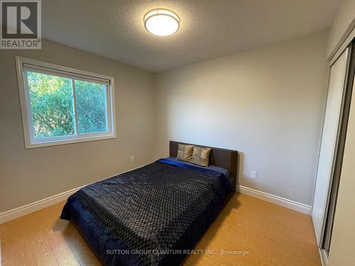 Upper - 239 Brisdale Drive, Brampton, ON - Indoor Photo Showing Bedroom