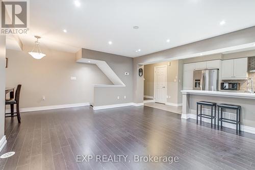 979 Nadalin Heights, Milton, ON - Indoor