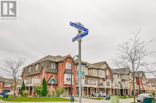 979 Nadalin Heights, Milton, ON - Outdoor With Facade