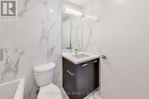 502 - 195 Mccaul Street, Toronto, ON - Indoor Photo Showing Bathroom