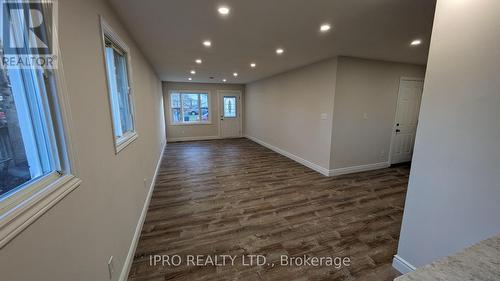 14 Leslie Drive, Collingwood, ON - Indoor Photo Showing Other Room