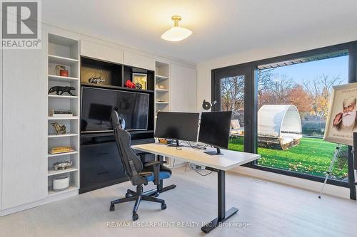 1401 Bridgestone Lane S, Mississauga, ON - Indoor Photo Showing Office