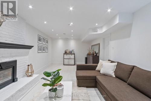 1401 Bridgestone Lane S, Mississauga, ON - Indoor Photo Showing Living Room With Fireplace