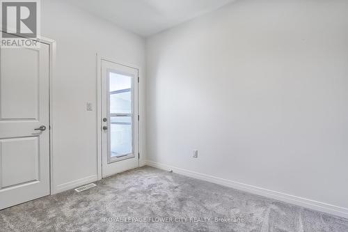 31 Sidney Rose Common, St. Catharines, ON - Indoor Photo Showing Other Room