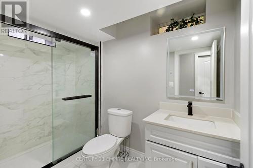 8751 Pawpaw Lane, Niagara Falls, ON - Indoor Photo Showing Bathroom