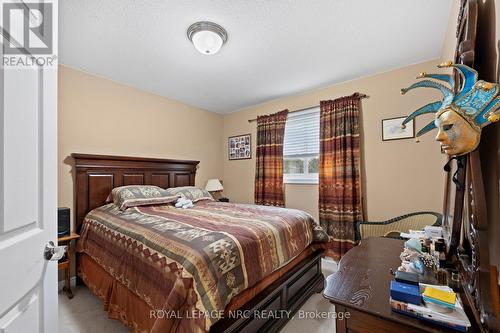 199 Balsam Street, Welland (770 - West Welland), ON - Indoor Photo Showing Bedroom