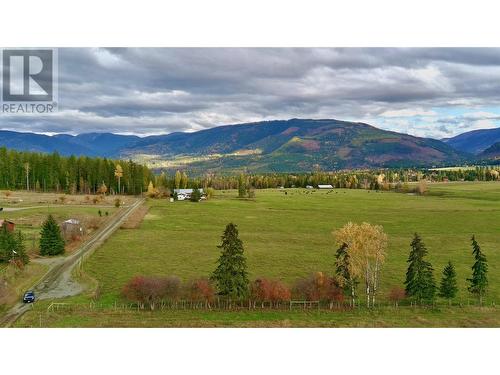 180 Mitchell Road, Cherryville, BC 