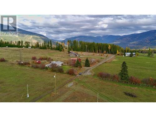 180 Mitchell Road, Cherryville, BC 