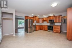 Main Unit Kitchen - 