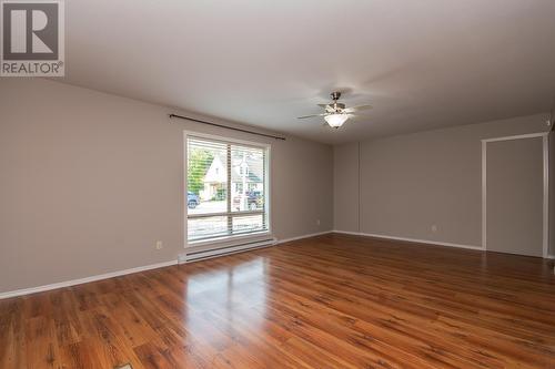 Main Unit Livingroom - 1811-1813 50 Avenue, Vernon, BC - Indoor Photo Showing Other Room