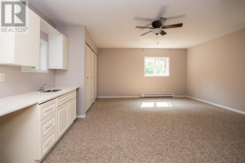 Main Unit Primary Bedroom, Upper Level - 1811-1813 50 Avenue, Vernon, BC - Indoor