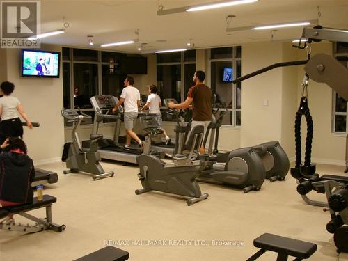 709 - 2191 Yonge Street, Toronto, ON - Indoor Photo Showing Gym Room