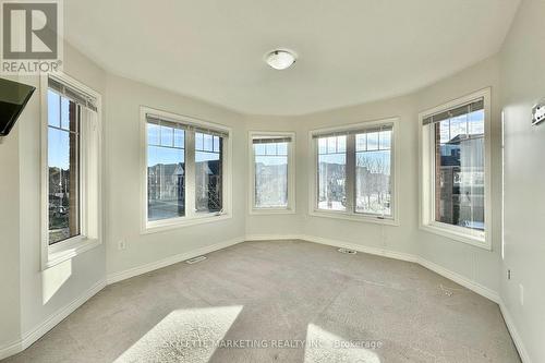 2 Azimuth Lane, Whitchurch-Stouffville, ON - Indoor Photo Showing Other Room