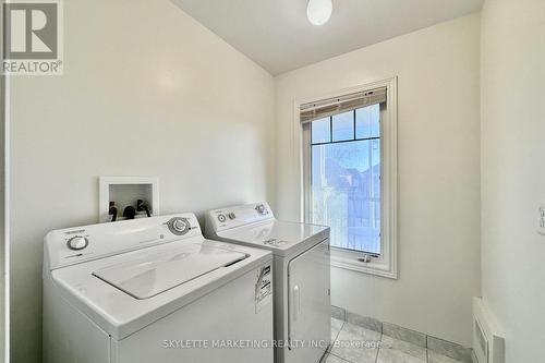 2 Azimuth Lane, Whitchurch-Stouffville, ON - Indoor Photo Showing Laundry Room