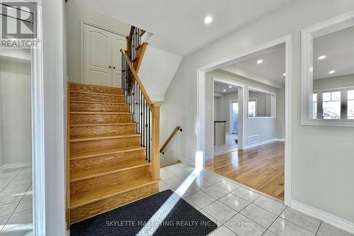 2 Azimuth Lane, Whitchurch-Stouffville, ON - Indoor Photo Showing Other Room