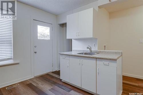 921 7Th Avenue N, Saskatoon, SK - Indoor