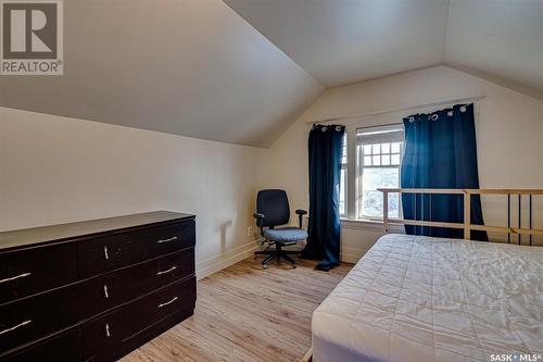 921 7Th Avenue N, Saskatoon, SK - Indoor Photo Showing Bedroom