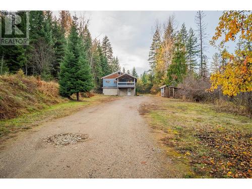 102 Campbell Road, Fruitvale, BC - Outdoor