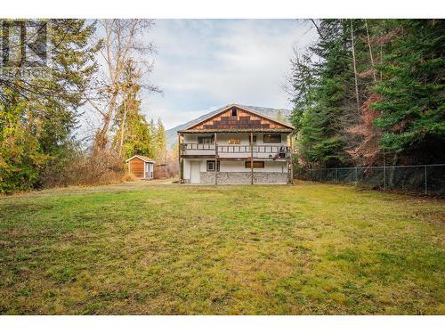 102 Campbell Road, Fruitvale, BC - Outdoor With Deck Patio Veranda