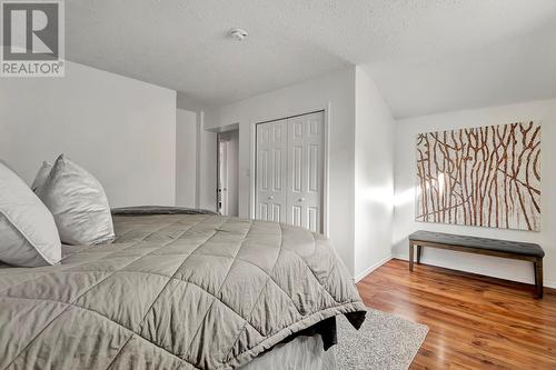 15091 Oyama Road, Lake Country, BC - Indoor Photo Showing Bedroom