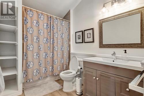 15091 Oyama Road, Lake Country, BC - Indoor Photo Showing Bathroom