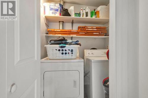 15091 Oyama Road, Lake Country, BC - Indoor Photo Showing Laundry Room