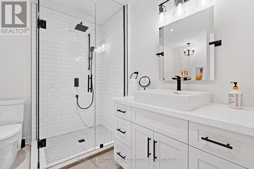 7 - 35 Scullers Way E, St. Catharines (438 - Port Dalhousie), ON - Indoor Photo Showing Bathroom