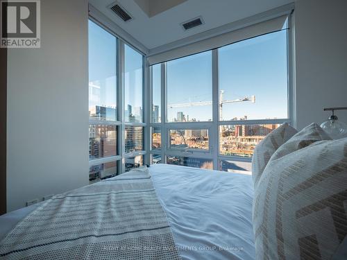 1220 - 460 Adelaide Street E, Toronto, ON - Indoor Photo Showing Bedroom