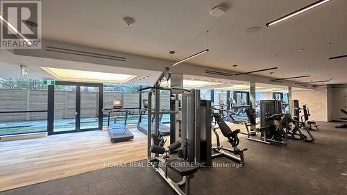 1010 - 127 Broadway Avenue, Toronto, ON - Indoor Photo Showing Gym Room