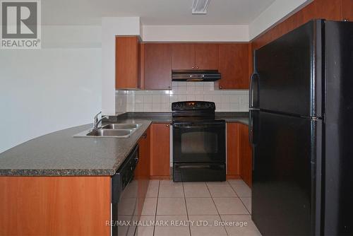 2611 - 5508 Yonge Street, Toronto, ON - Indoor Photo Showing Kitchen With Double Sink