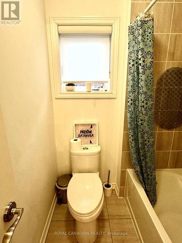 Upper - 105 Elephant Hill Drive, Clarington, ON - Indoor Photo Showing Bathroom