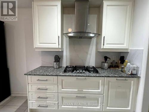 Upper - 105 Elephant Hill Drive, Clarington, ON - Indoor Photo Showing Kitchen