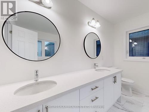 238 Flood Avenue, Clarington, ON - Indoor Photo Showing Bathroom