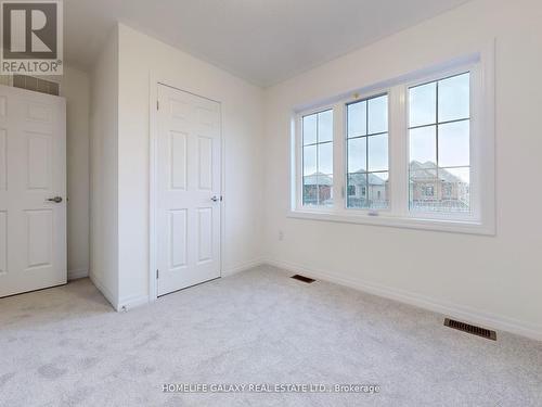 238 Flood Avenue, Clarington, ON - Indoor Photo Showing Other Room