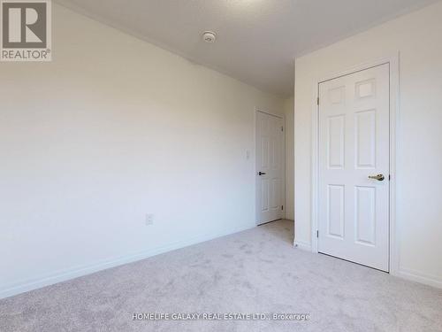 238 Flood Avenue, Clarington, ON - Indoor Photo Showing Other Room