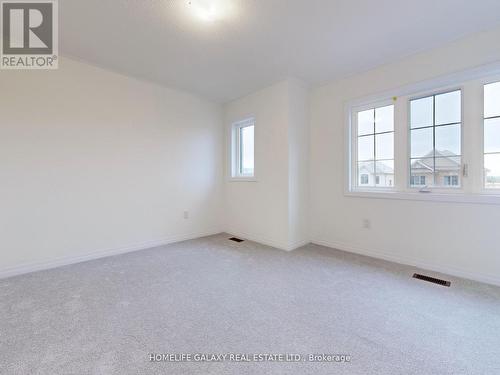 238 Flood Avenue, Clarington, ON - Indoor Photo Showing Other Room