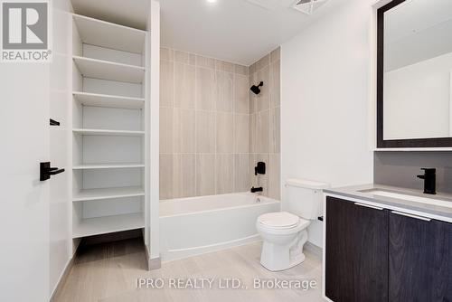 3101 - 36 Zorra Street, Toronto, ON - Indoor Photo Showing Bathroom