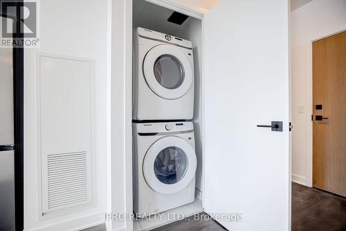 3101 - 36 Zorra Street, Toronto, ON - Indoor Photo Showing Laundry Room