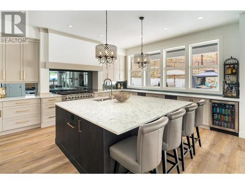 1584 Malbec Place, West Kelowna, BC - Indoor Photo Showing Kitchen With Upgraded Kitchen