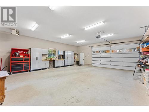 505 Mugford Road, Kelowna, BC - Indoor Photo Showing Garage