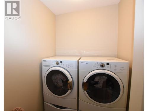 458 Ibis Avenue, Vernon, BC - Indoor Photo Showing Laundry Room