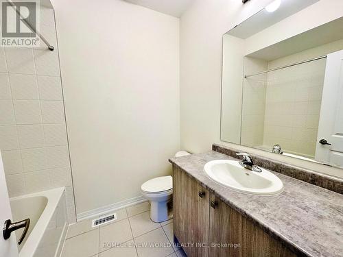 1116 Pisces Trail, Pickering, ON - Indoor Photo Showing Bathroom