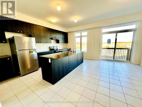 1116 Pisces Trail, Pickering, ON - Indoor Photo Showing Kitchen With Stainless Steel Kitchen