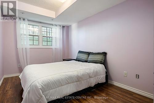 108 - 37 Four Winds Drive, Toronto, ON - Indoor Photo Showing Bedroom