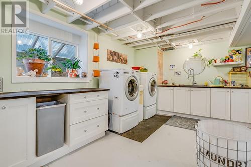 4103 30 Street, Vernon, BC - Indoor Photo Showing Laundry Room