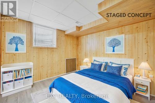 257 Charles Street W, Ingersoll, ON - Indoor Photo Showing Bedroom