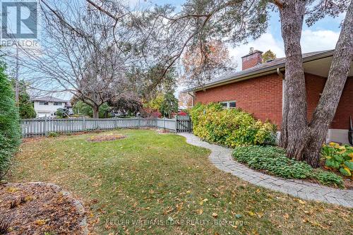 2182 Clarendon Park Drive, Burlington, ON - Outdoor