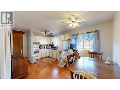 710 Rolph Street, Quesnel, BC - Indoor Photo Showing Dining Room